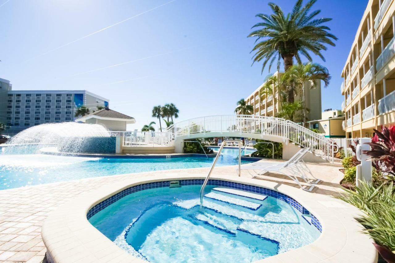 Coral Reef Resort, A Vri Resort St. Pete Beach Exterior photo