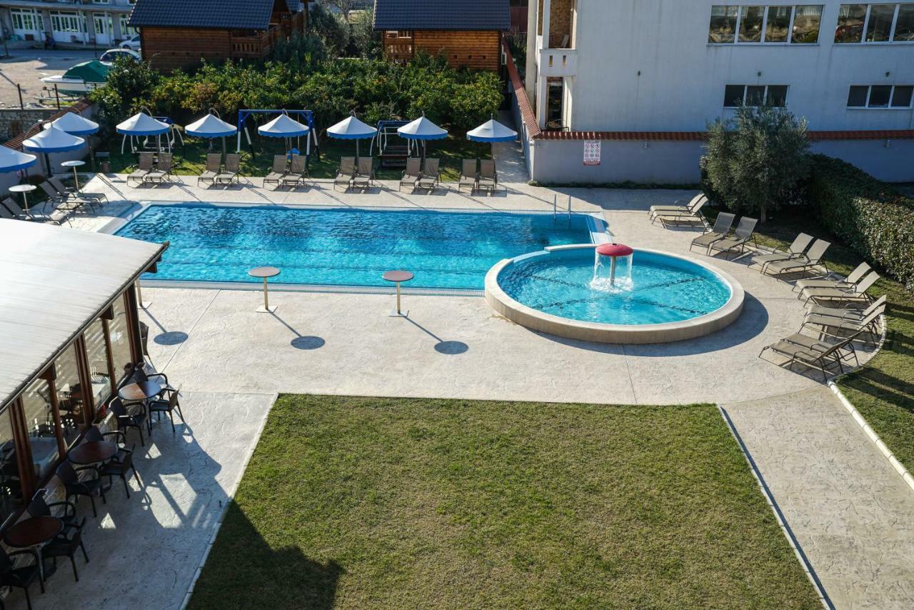 Apart Hotel Llolla Ulcinj Exterior photo