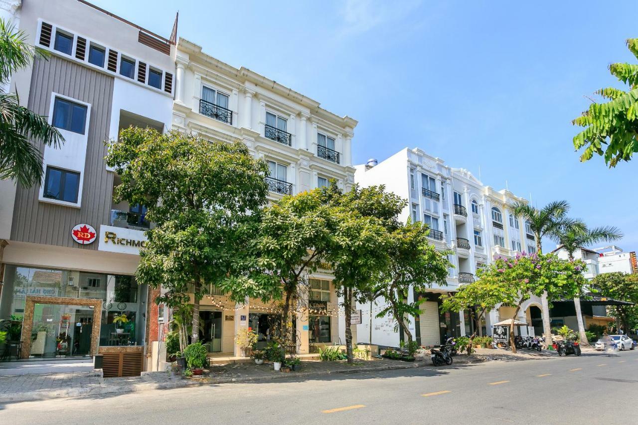 Eden Park Sai Gon Hotel Ho Chi Minh City Exterior photo