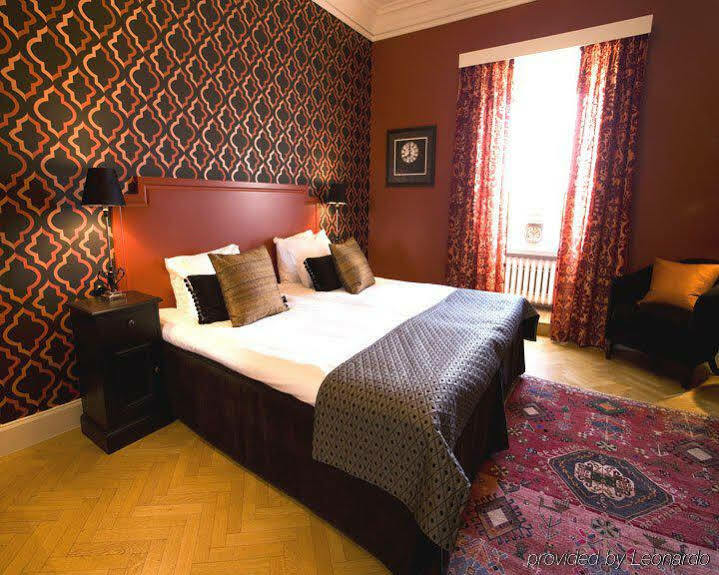 Bjertorp Slott Hotel Kvanum Room photo