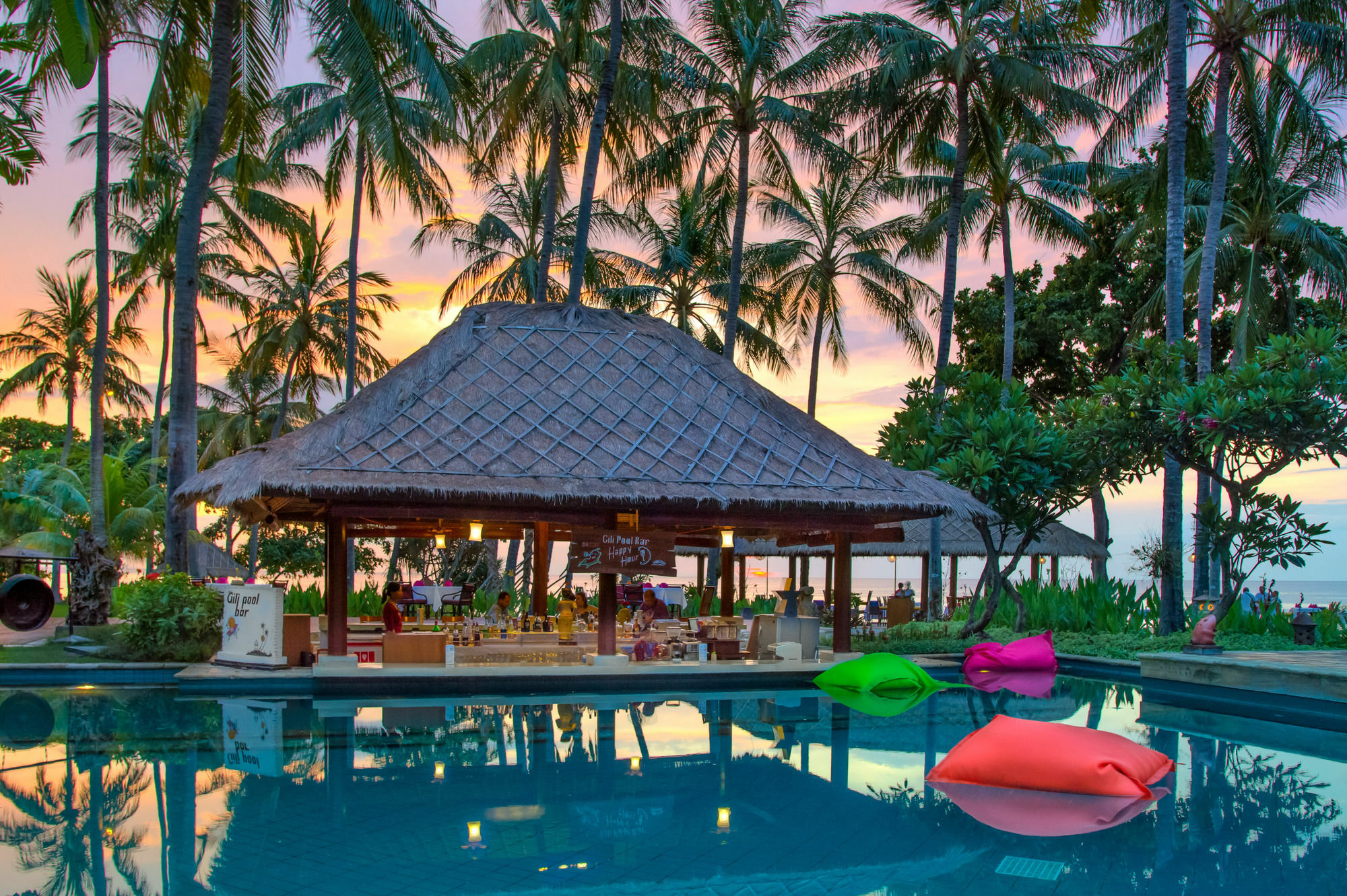 Holiday Resort Lombok Senggigi Exterior photo