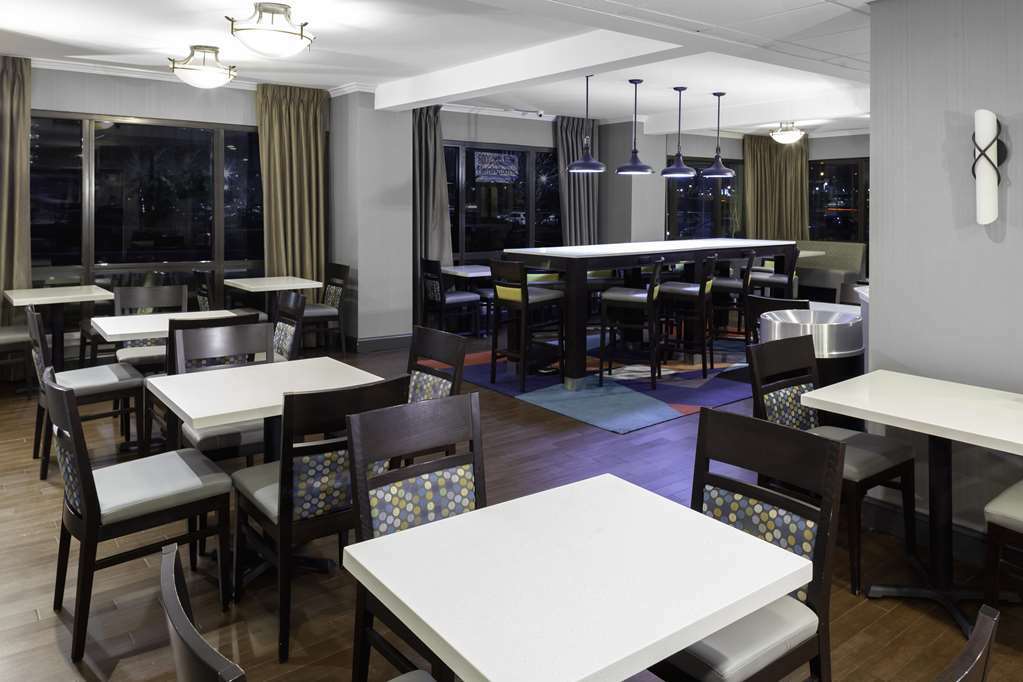 Holiday Inn Express - Newark Airport - Elizabeth, An Ihg Hotel Restaurant photo