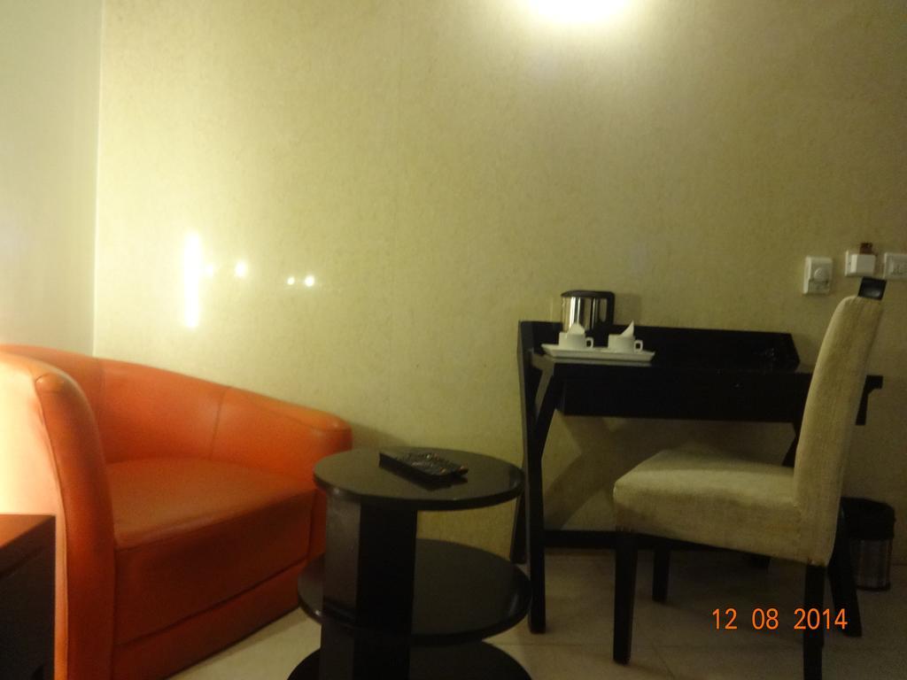 Hotel O Delhi New Delhi Room photo