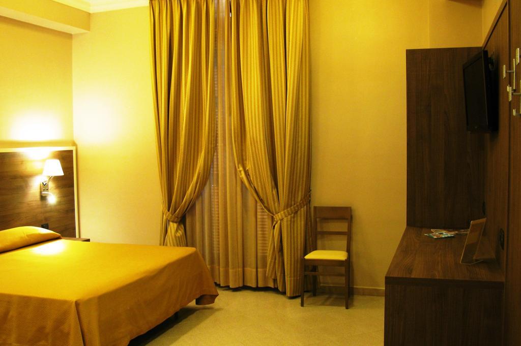 Hotel Moderno Bari Room photo