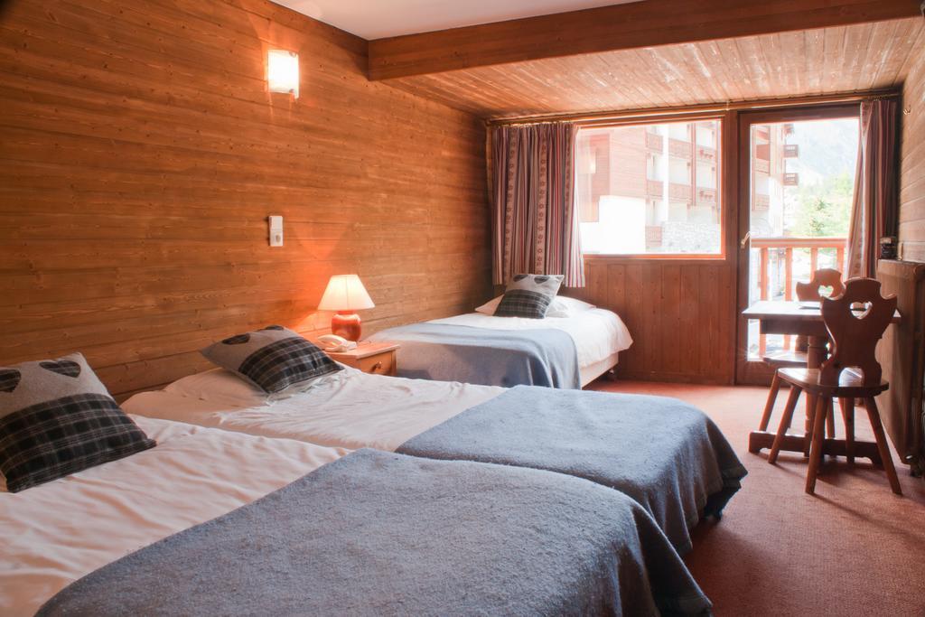 Les Cretes Blanches Hotel Val-d'Isere Room photo