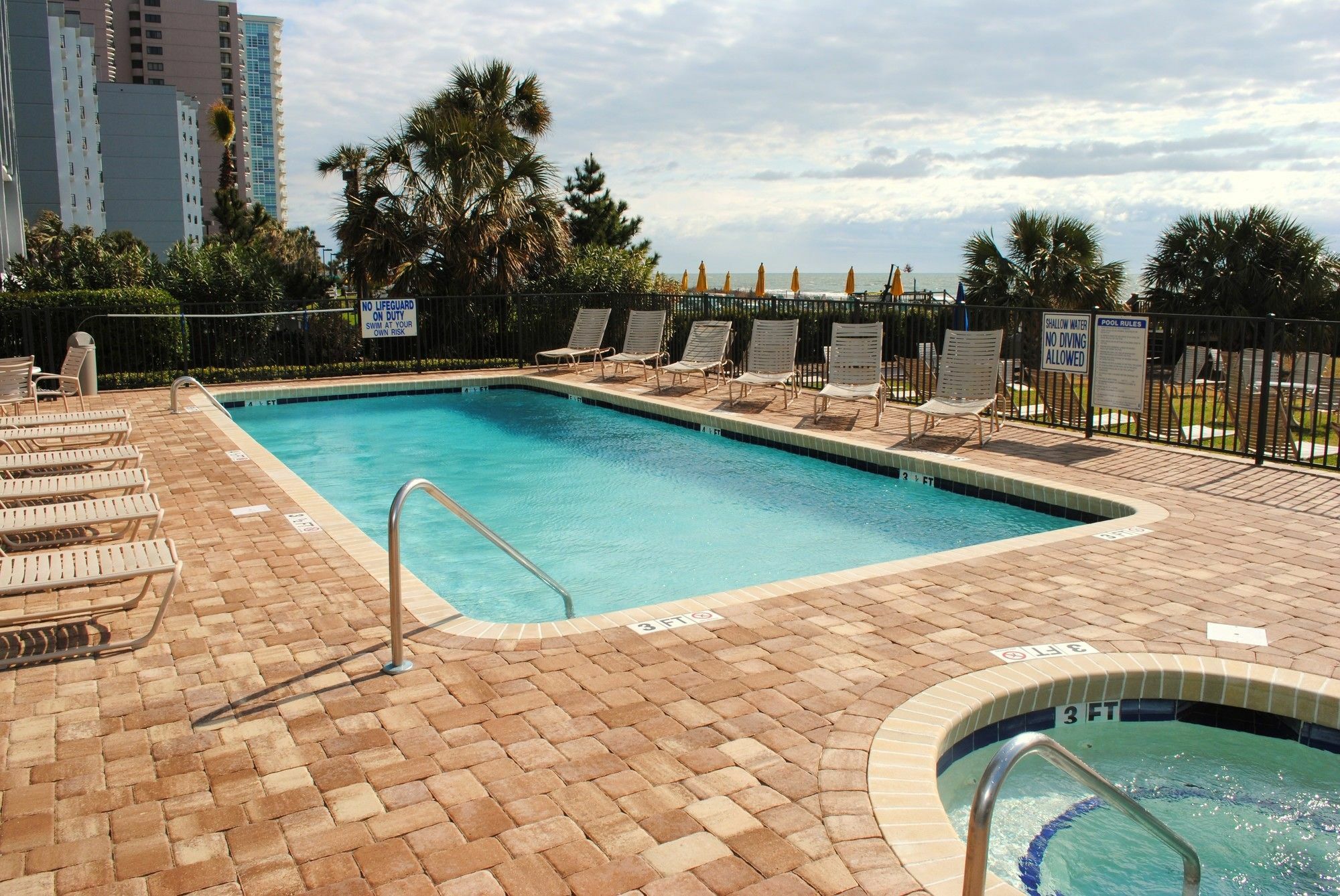 Meridian Plaza By Beach Vacations Myrtle Beach Exterior photo