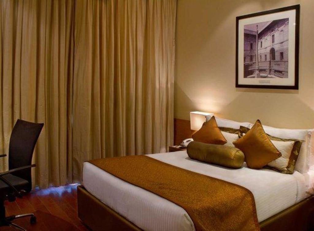 Radisson Blu Marina Hotel Connaught Place New Delhi Room photo