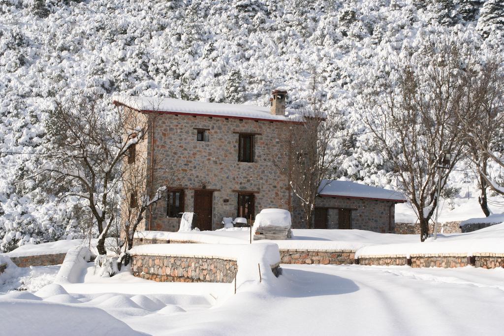 Menalia Villas & Suites Κτημα Κουμπουρη Levidhion Exterior photo