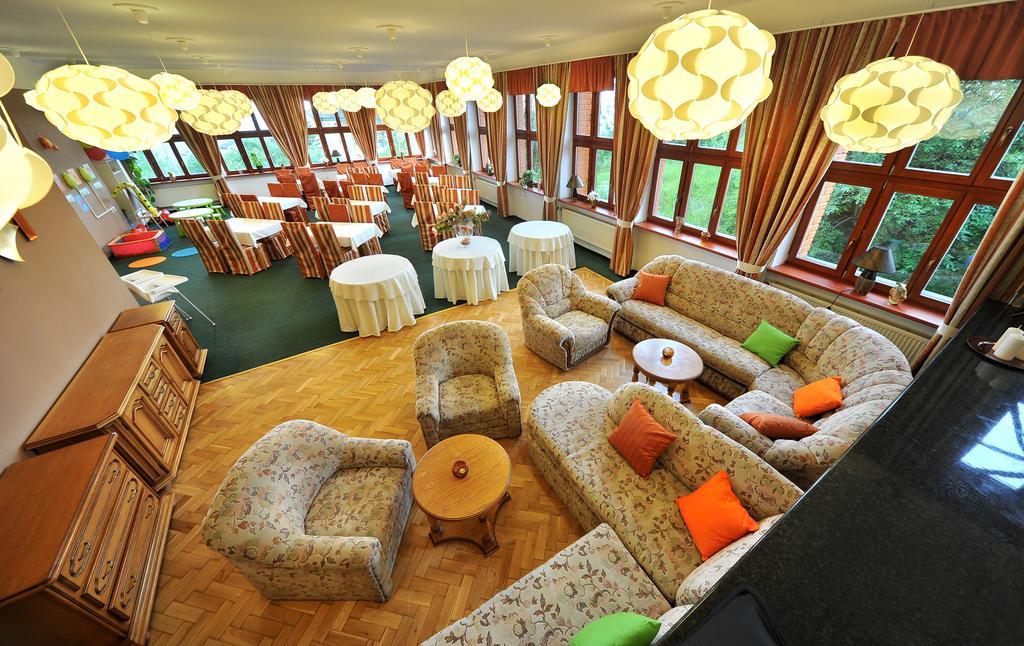 Aplend Mountain Resort Vysoke Tatry Exterior photo