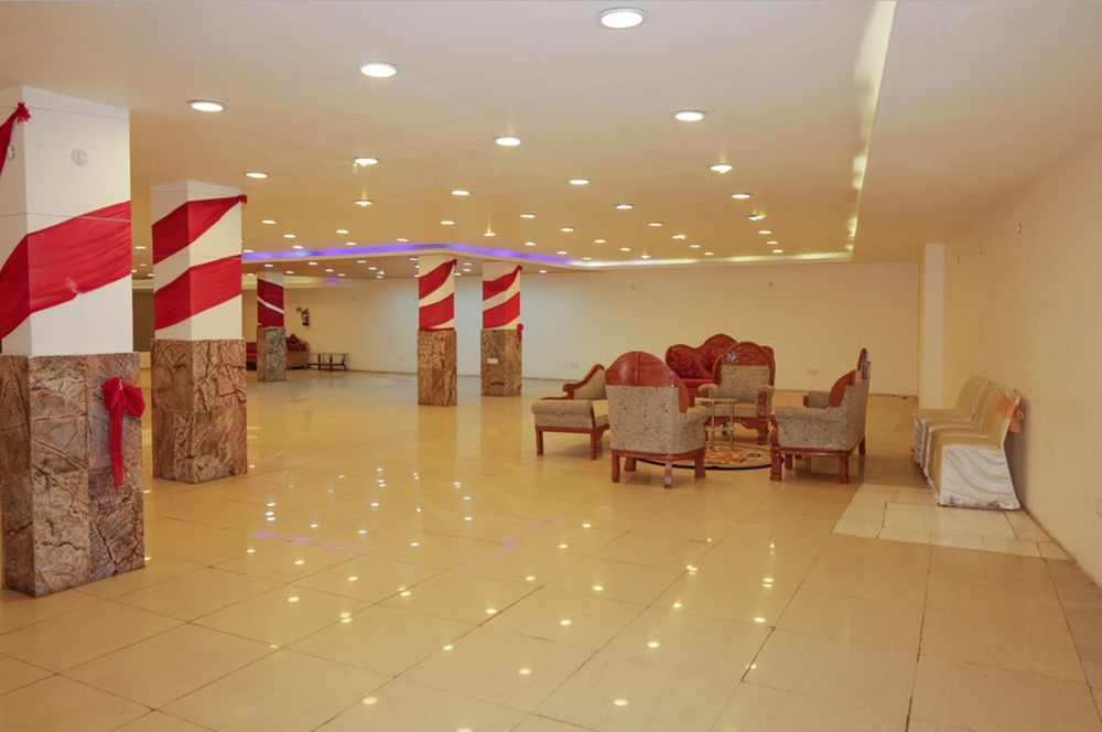 Hotel Grand Vikash New Delhi Exterior photo