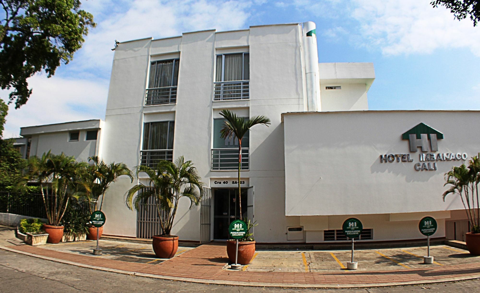 Hotel Imbanaco Cali Exterior photo