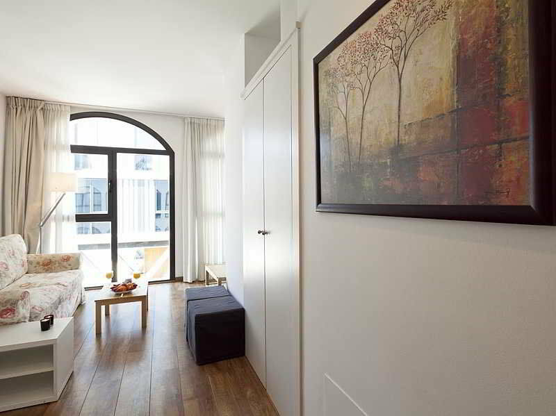 Inside Barcelona Apartments Sants Exterior photo