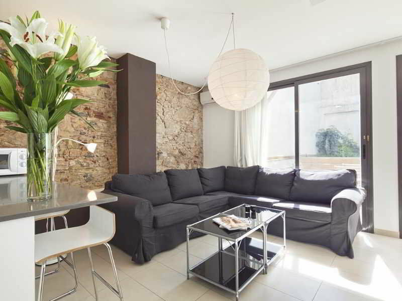 Inside Barcelona Apartments Sants Exterior photo