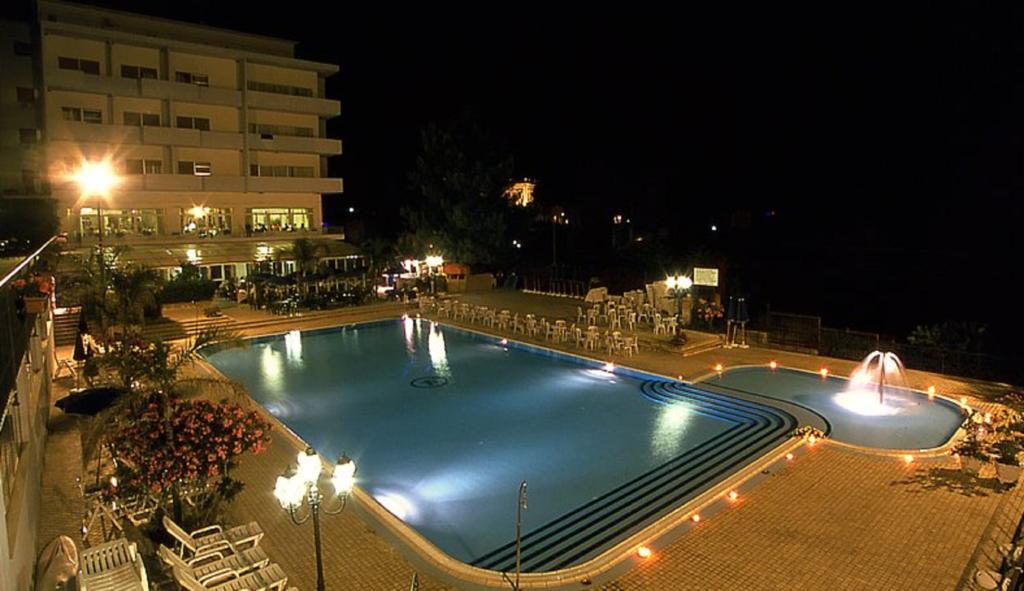 Hotel Santa Lucia Le Sabbie D'Oro Cefalu Exterior photo