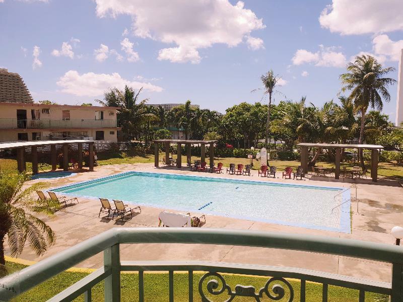 Garden Villa Hotel Tumon Exterior photo