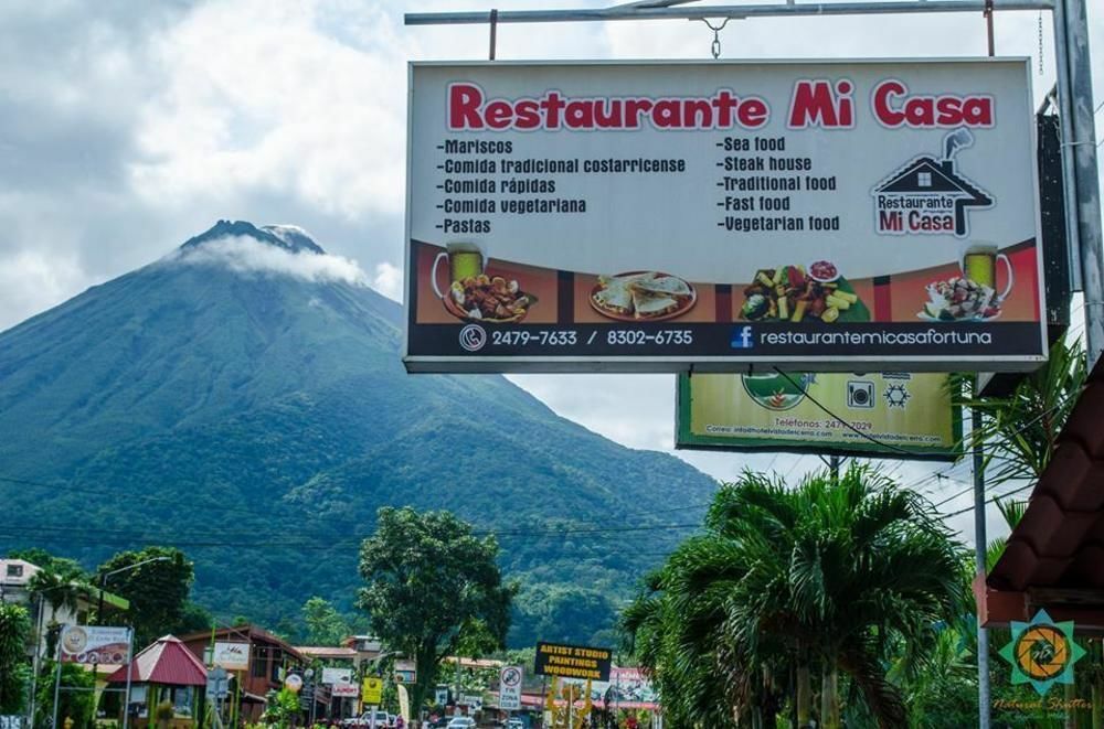 Hotel Vista Del Cerro La Fortuna Exterior photo