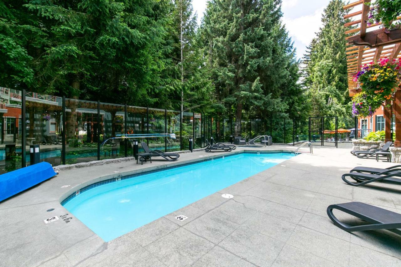 Beautiful Whistler Village Alpenglow Suite Queen Size Bed Air Conditioning Cable And Smarttv Wifi Fireplace Pool Hot Tub Sauna Gym Balcony Mountain Views Exterior photo