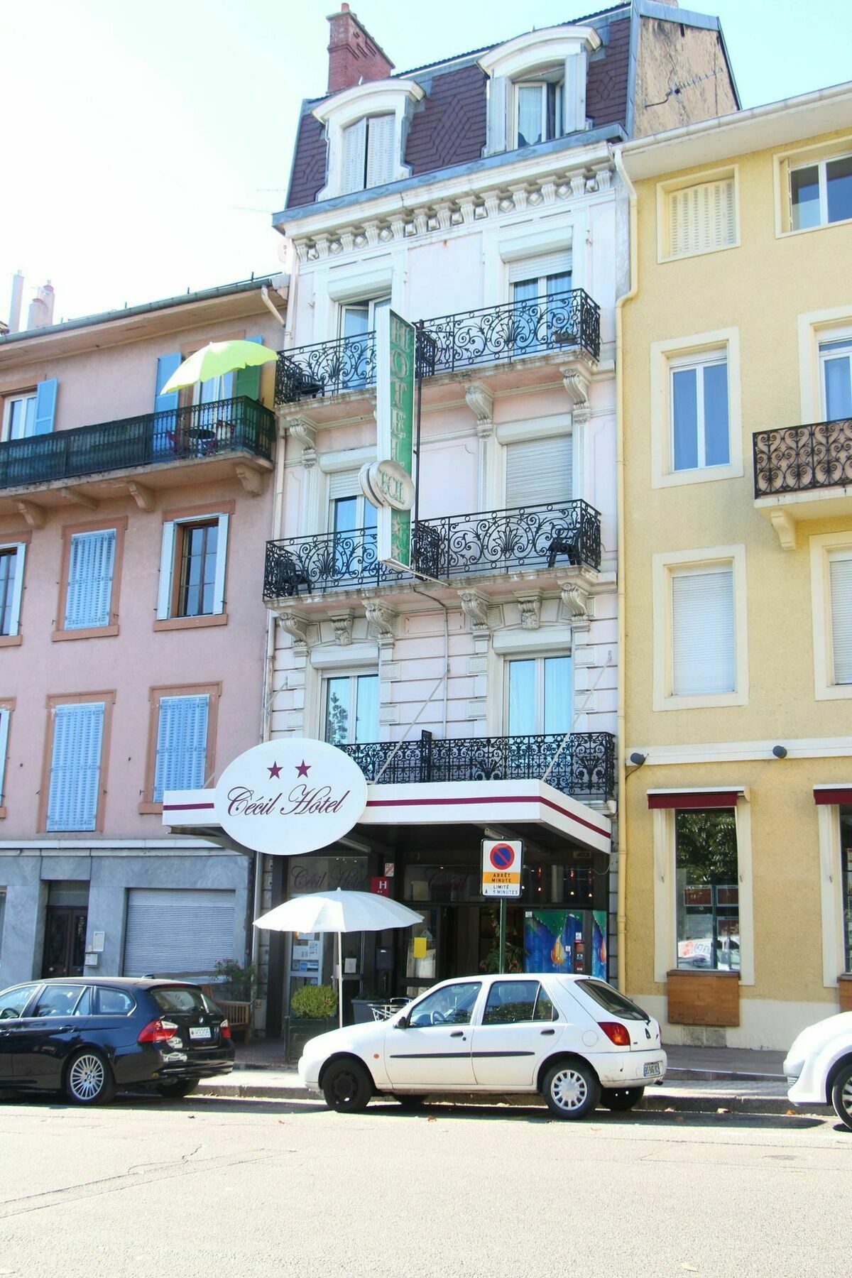 Hotel Le Colibri Aix-les-Bains Exterior photo
