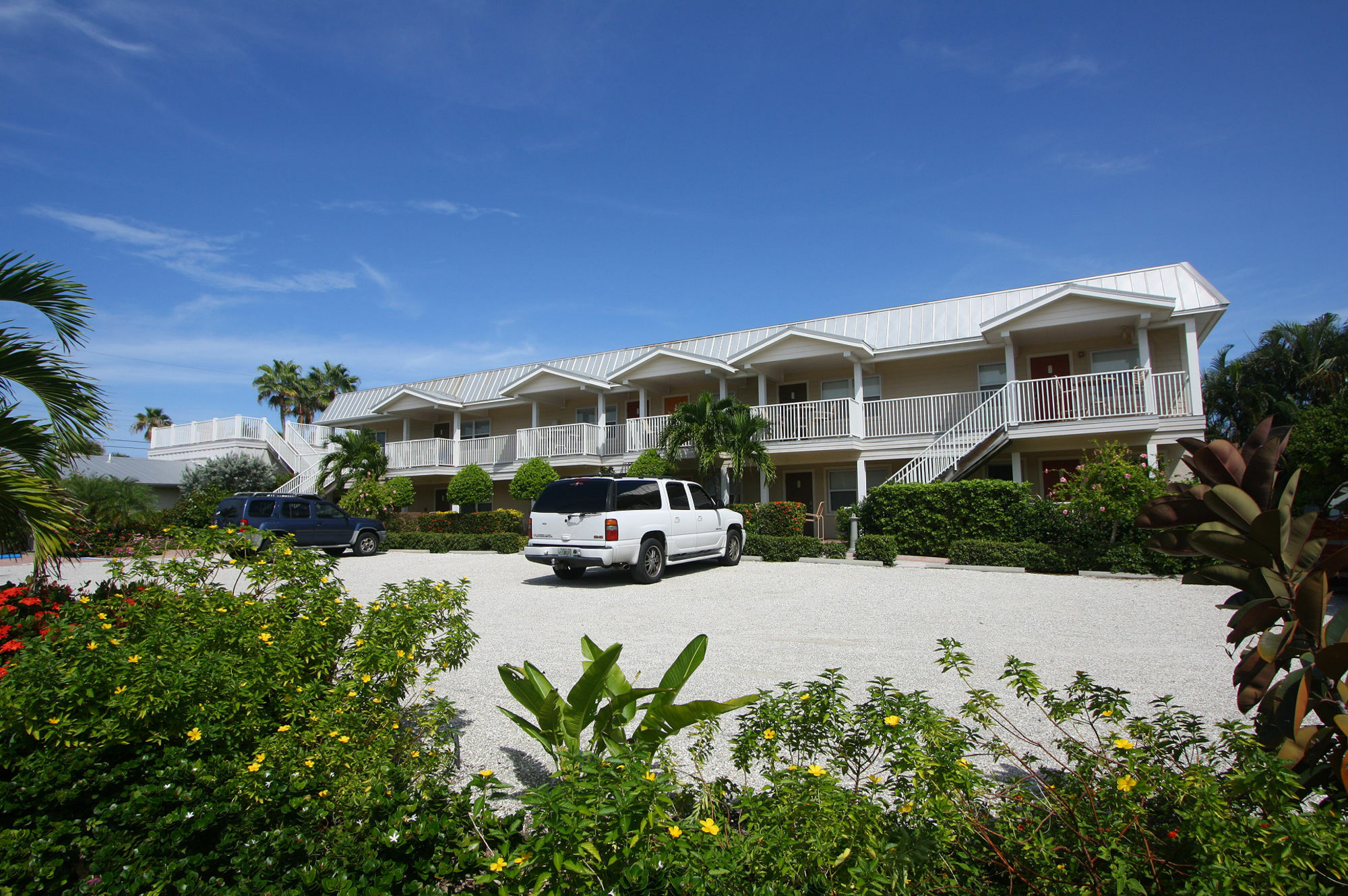 Beach Club At Anna Maria Island By Rva Bradenton Beach Exterior photo