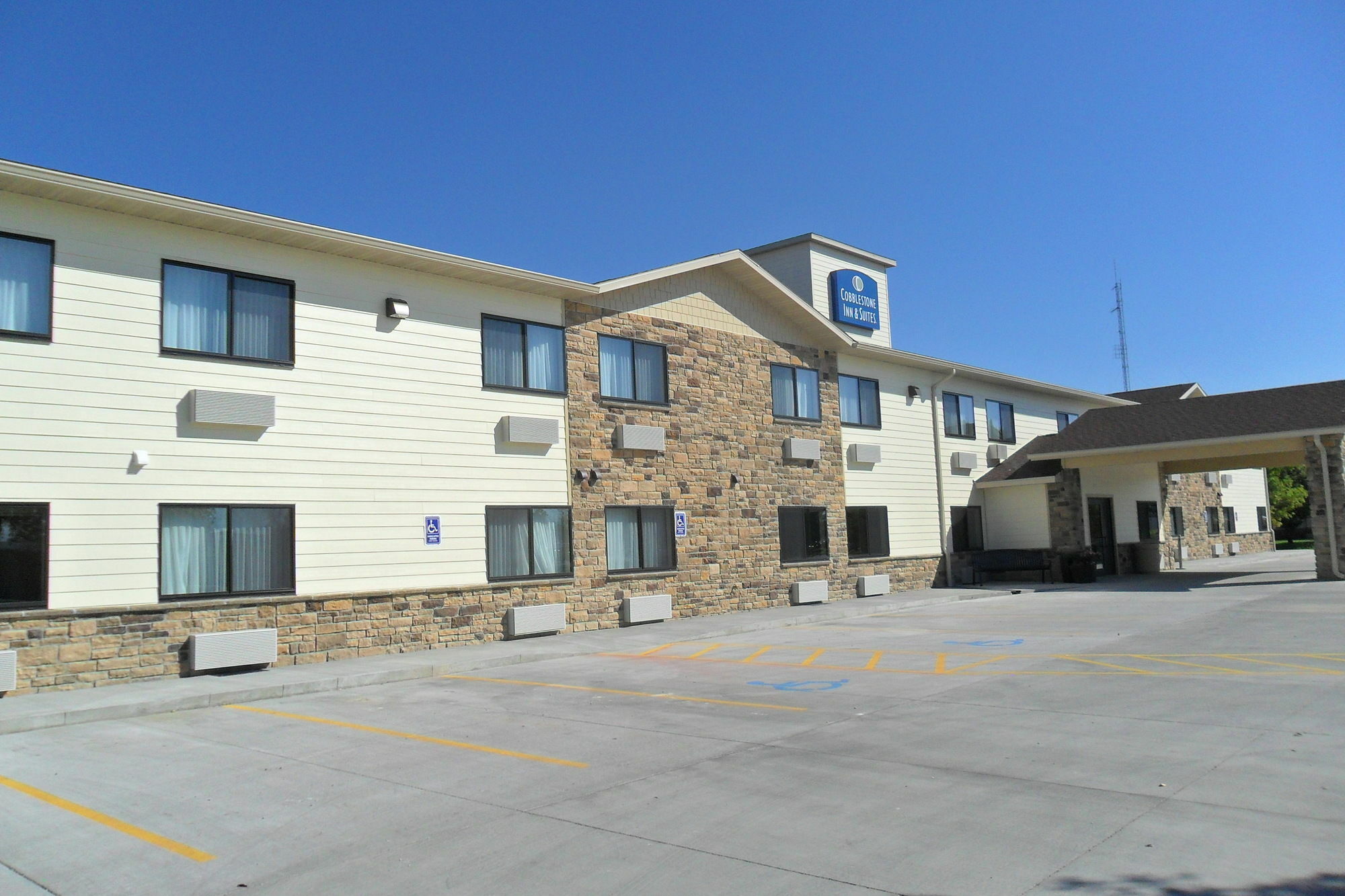 Cobblestone Inn & Suites - Fort Dodge Exterior photo