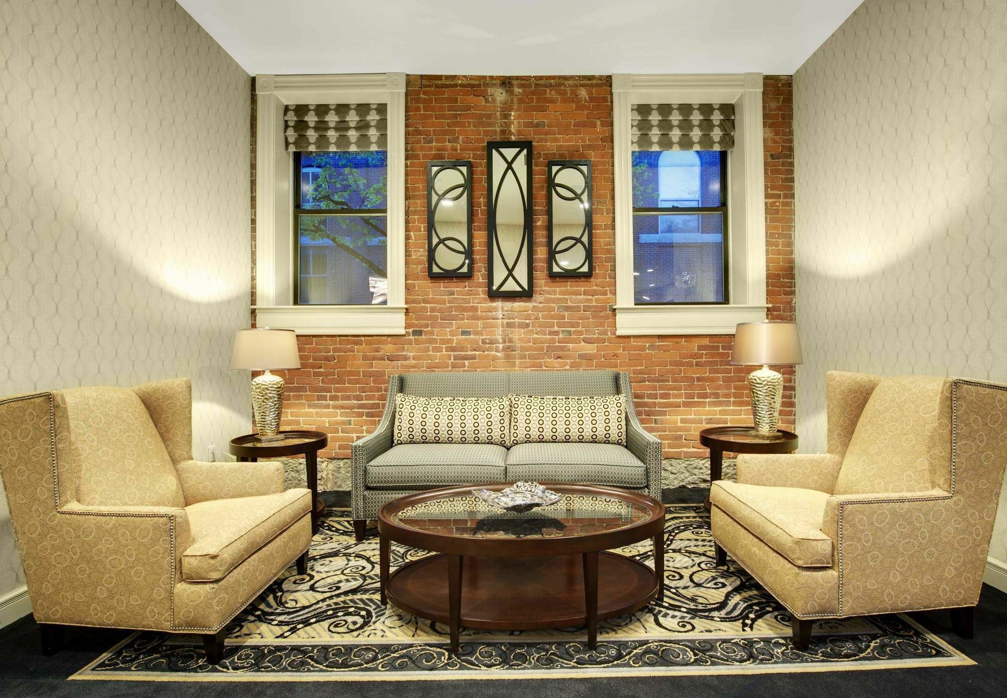 Fairfield Inn & Suites By Marriott Keene Downtown Interior photo