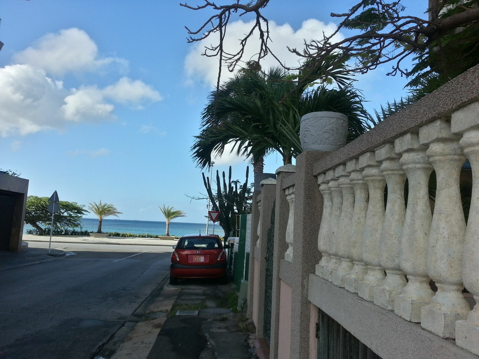 Le Chateau Ocean Villas Oranjestad Exterior photo