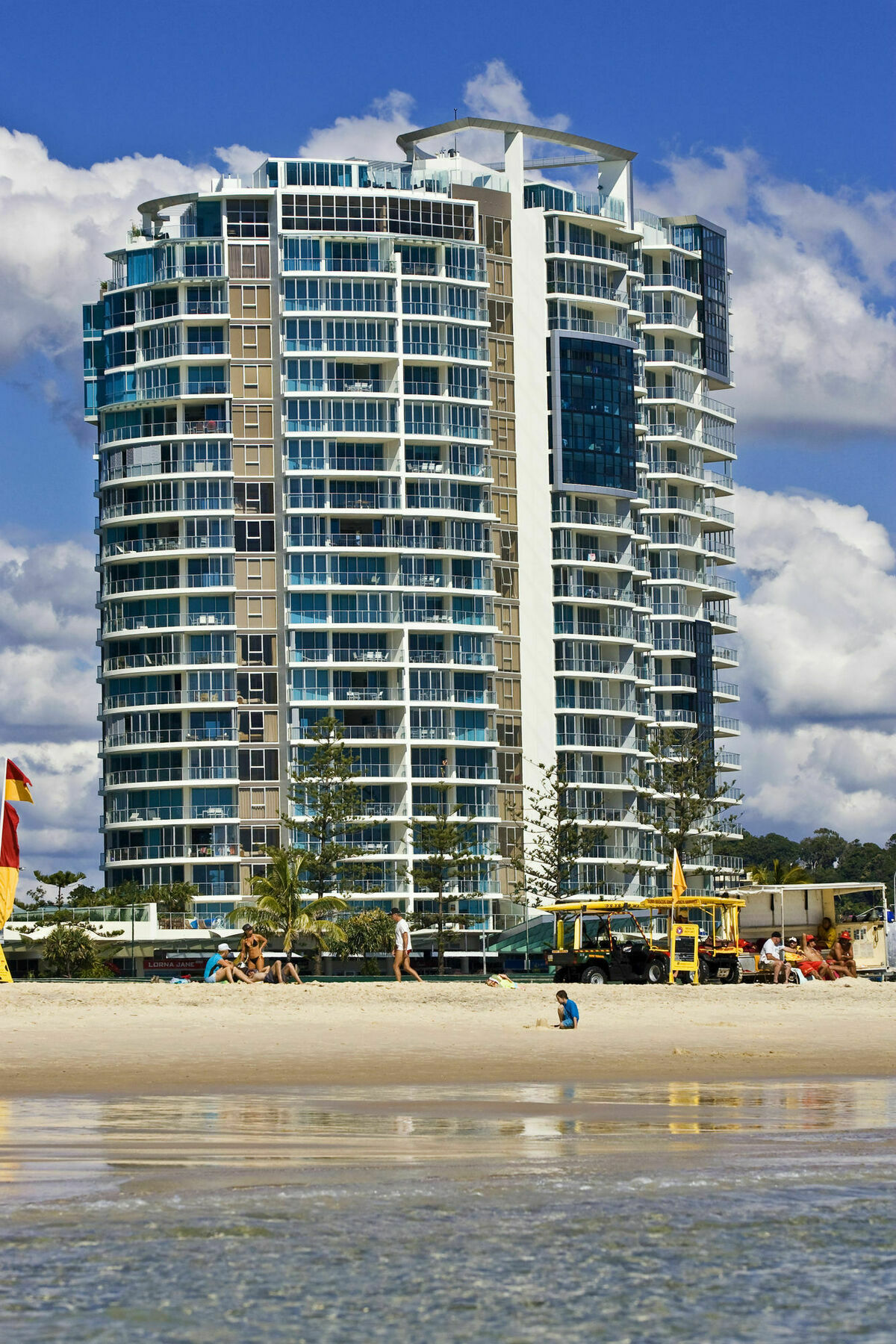 Reflections Tower Two Hotel Gold Coast Exterior photo