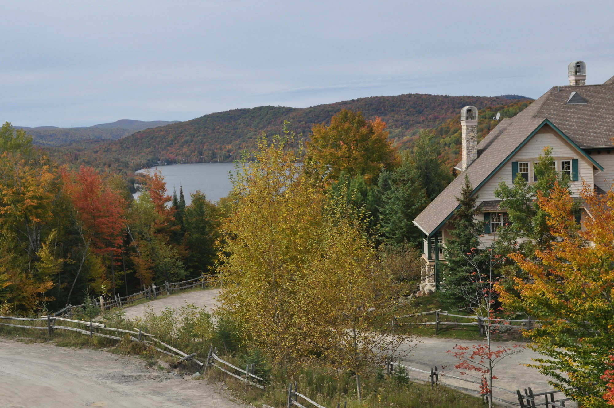 Cap Tremblant Mountain Resort Mont-Tremblant Exterior photo