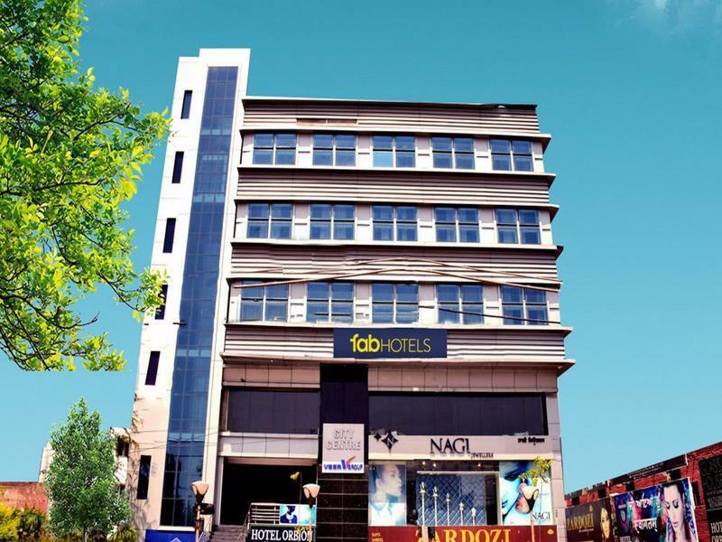 Fabhotel Prudent Amritsar Exterior photo