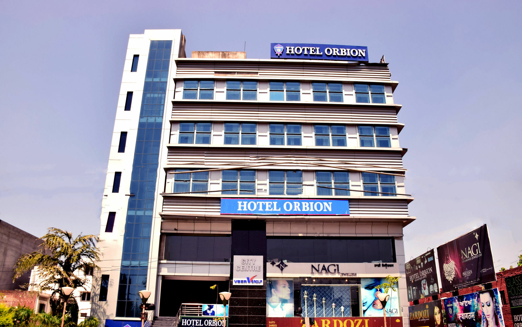 Fabhotel Prudent Amritsar Exterior photo