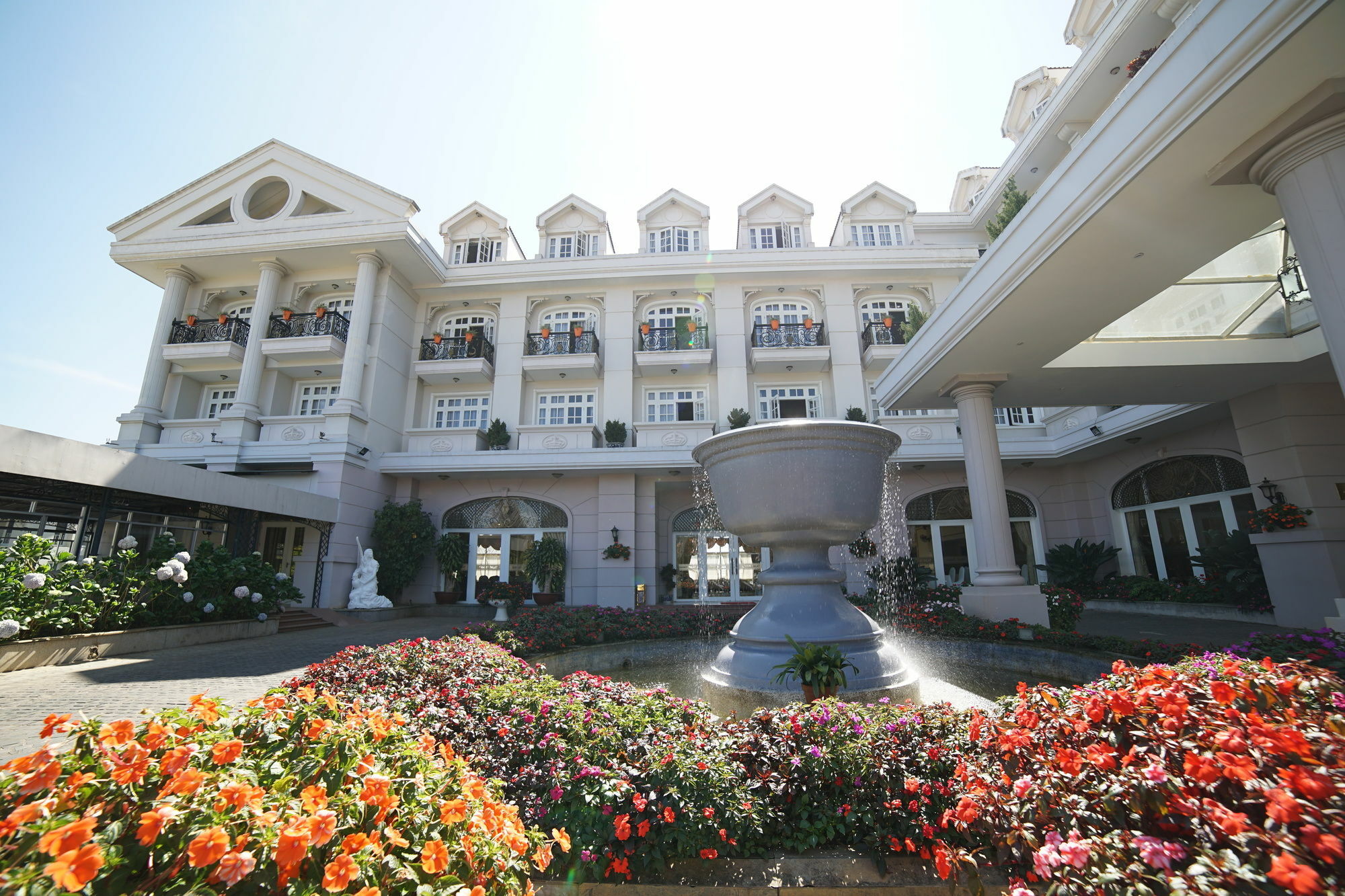 Sammy Dalat Hotel Exterior photo