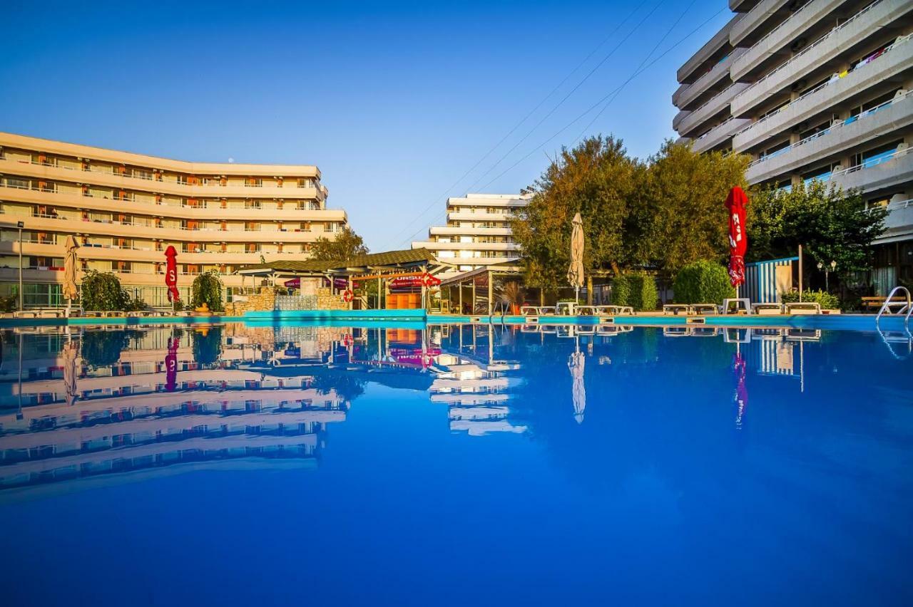 Savoy Hotel Mamaia Exterior photo