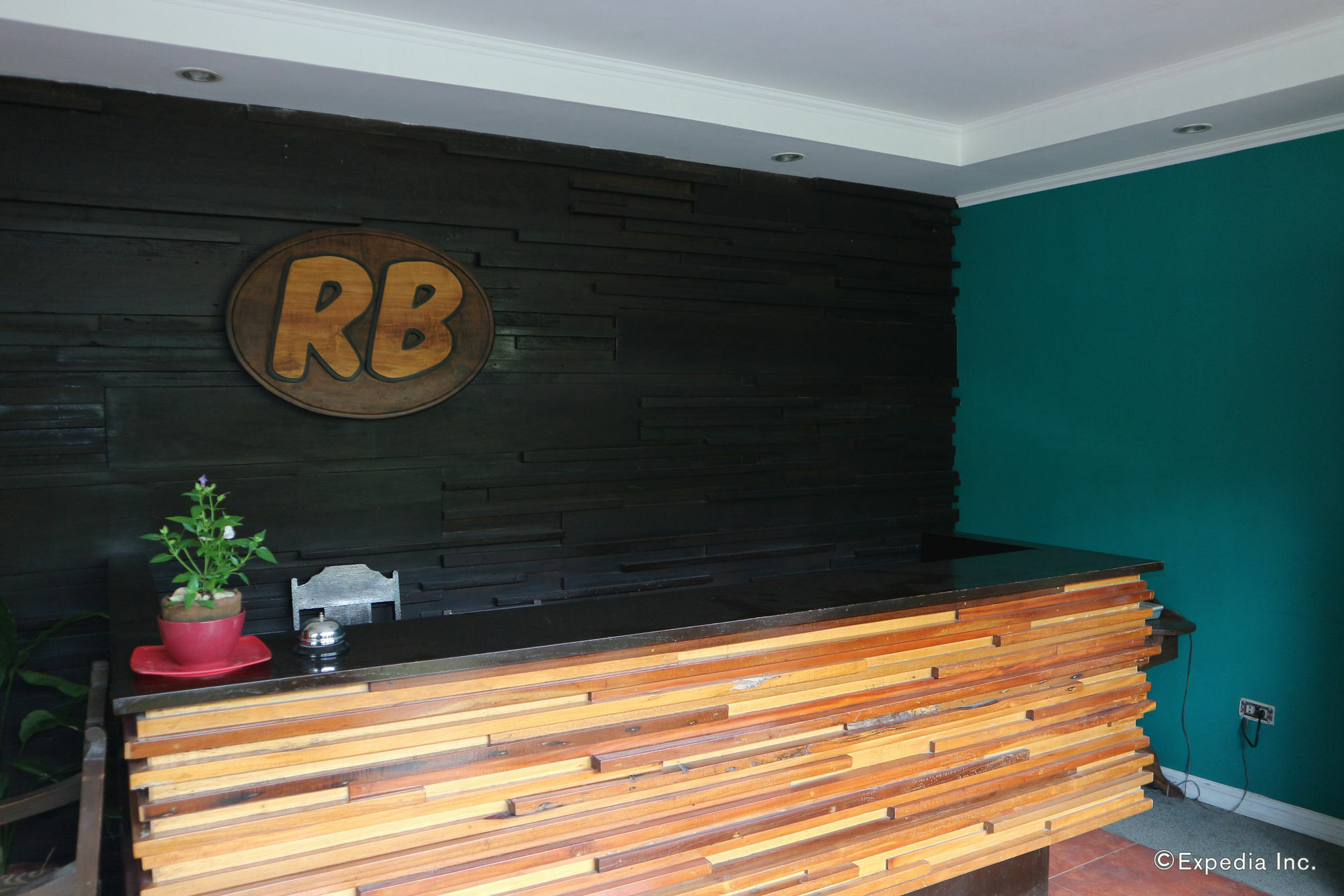 Rb Bed And Breakfast Kalibo Exterior photo