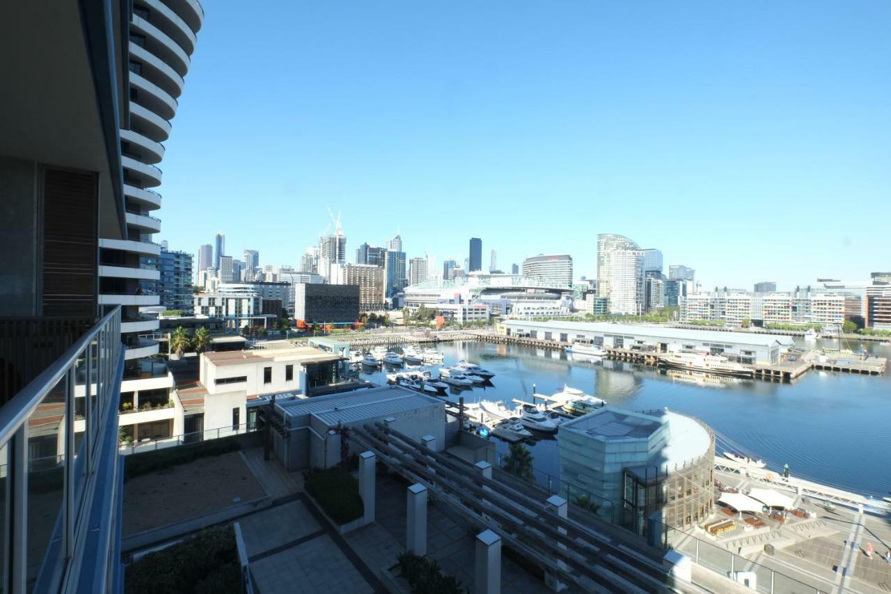 Acd Apartments Melbourne Exterior photo