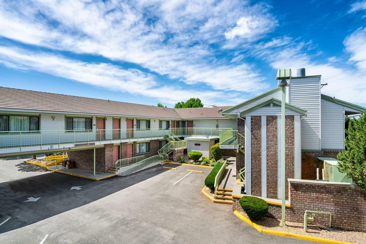 Winnemucca Inn & Casino Exterior photo