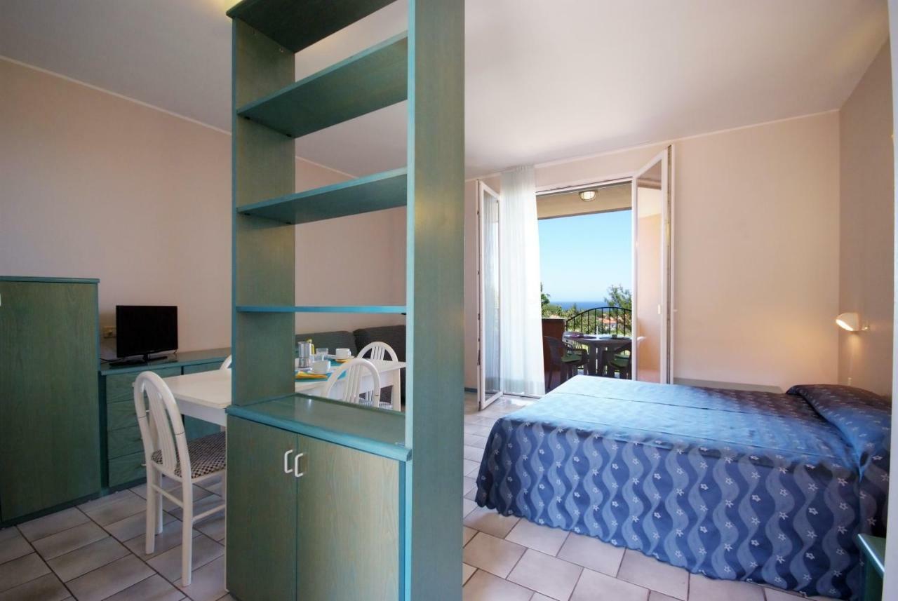 Hotel Residence Isola Verde Marciana Marina  Room photo