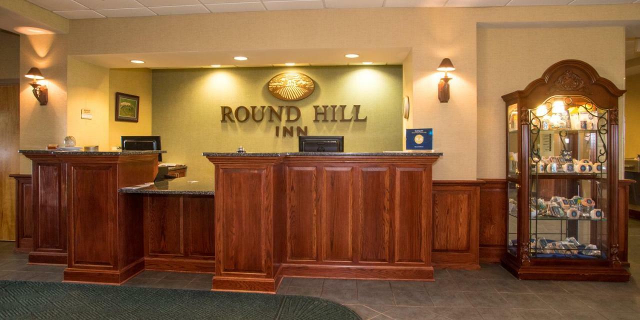 Round Hill Inn Orange Exterior photo