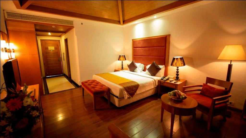 Ocean Spray Hotel Kalapettai Room photo