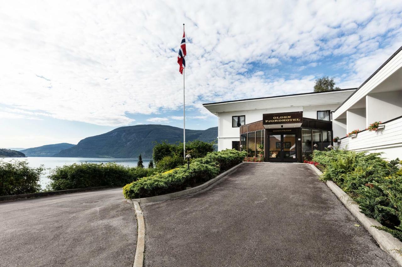 Olden Fjordhotel Exterior photo