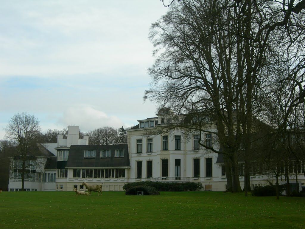 Landgoed Lauswolt Hotel Beetsterzwaag Exterior photo
