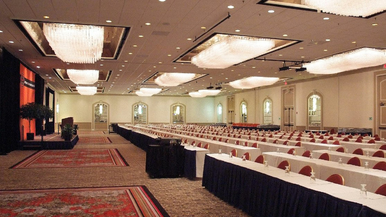 Hyatt Regency Tulsa Downtown Hotel Exterior photo