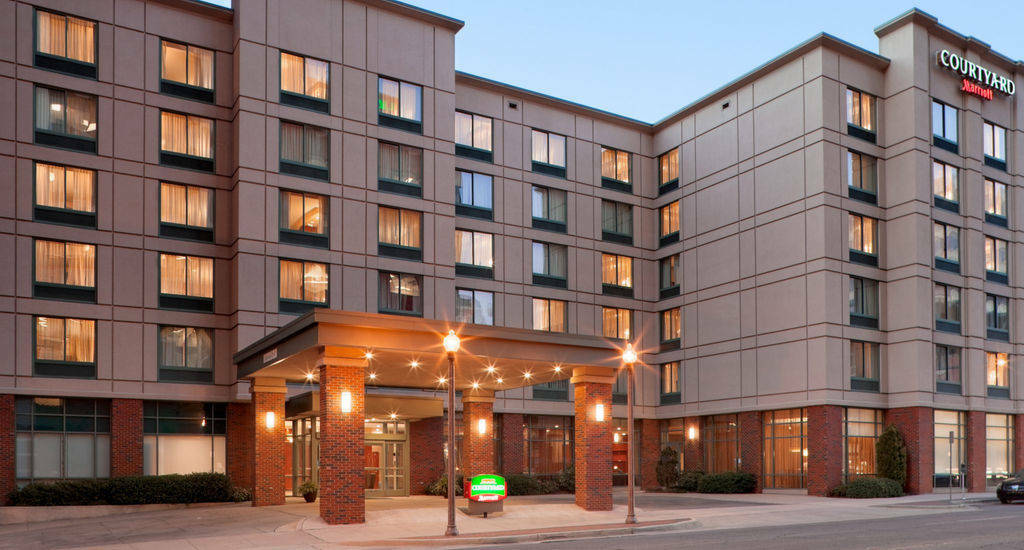 Courtyard By Marriott Birmingham Downtown At Uab Hotel Exterior photo