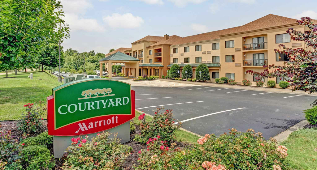 Courtyard Paducah West Hotel Exterior photo