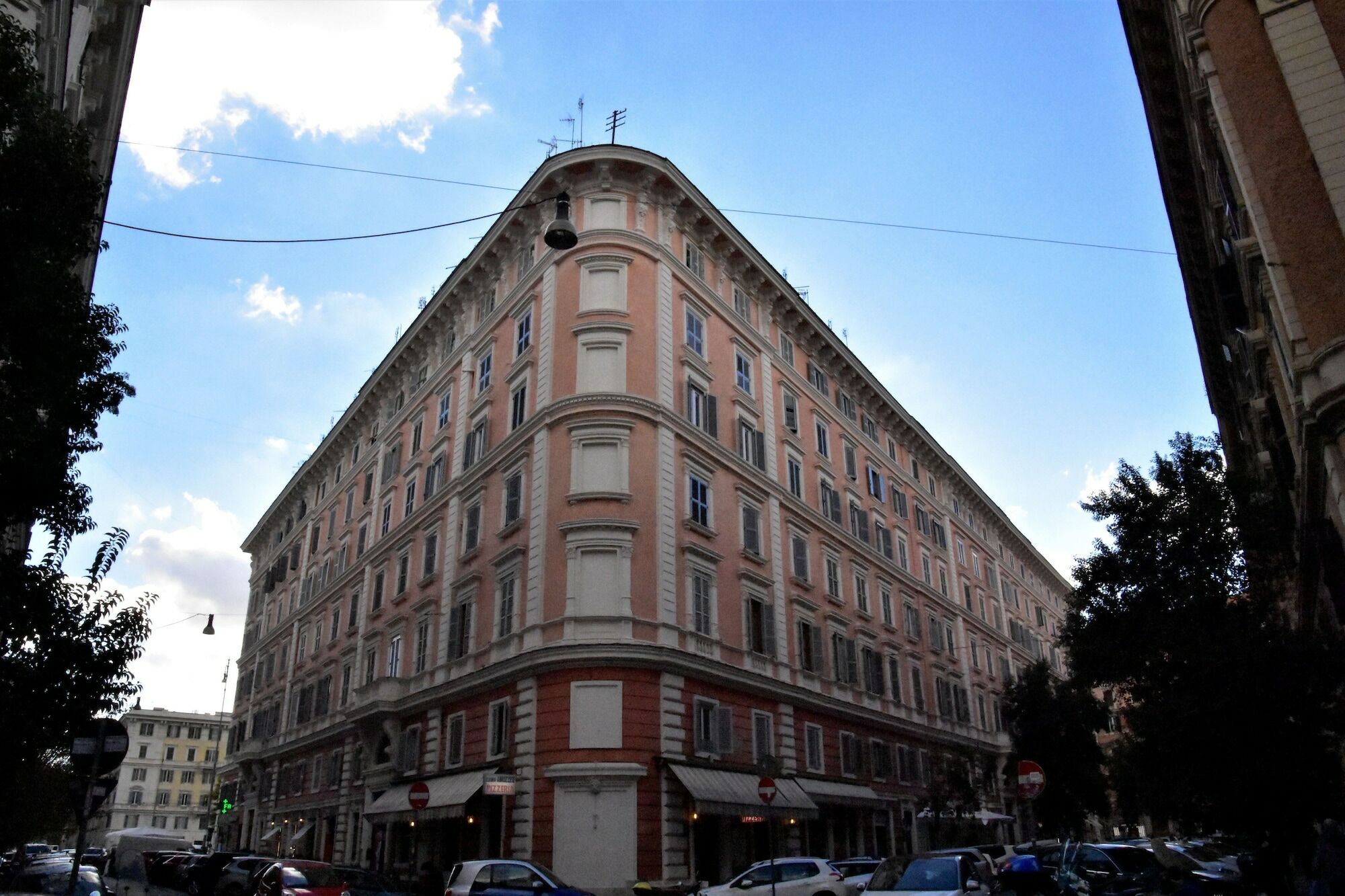 Le Suite Downtown Rome Exterior photo