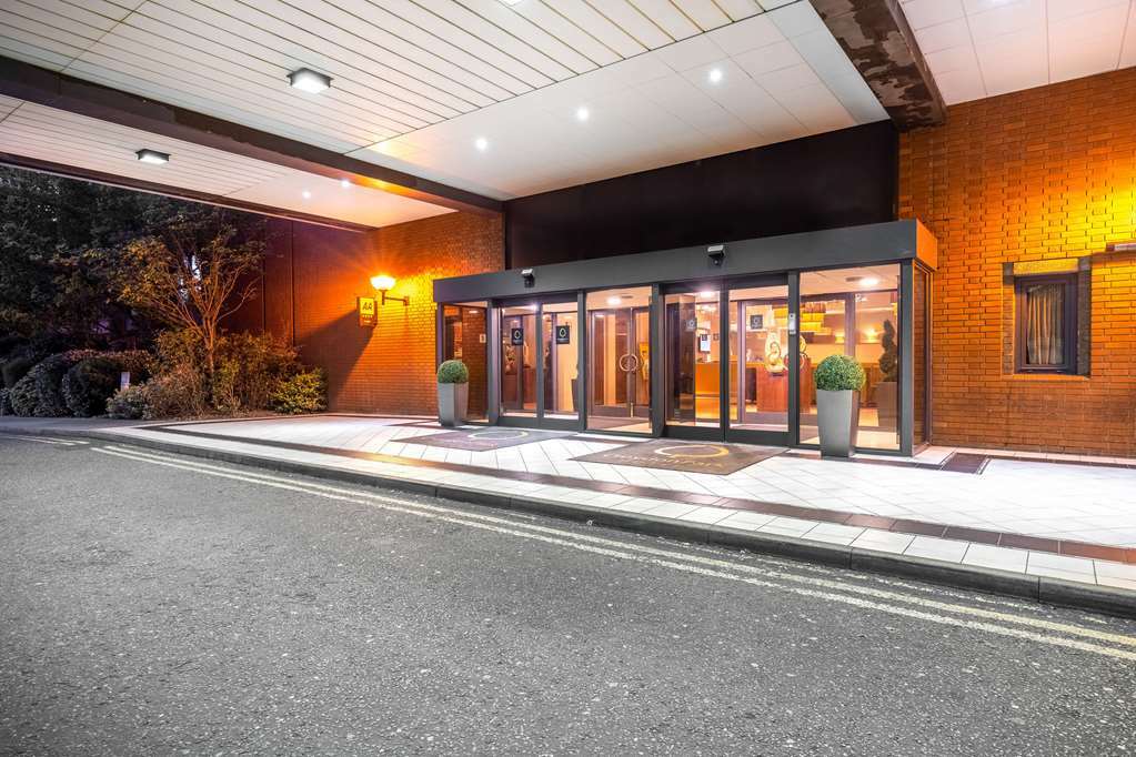 Clarion Croydon Park Hotel Exterior photo