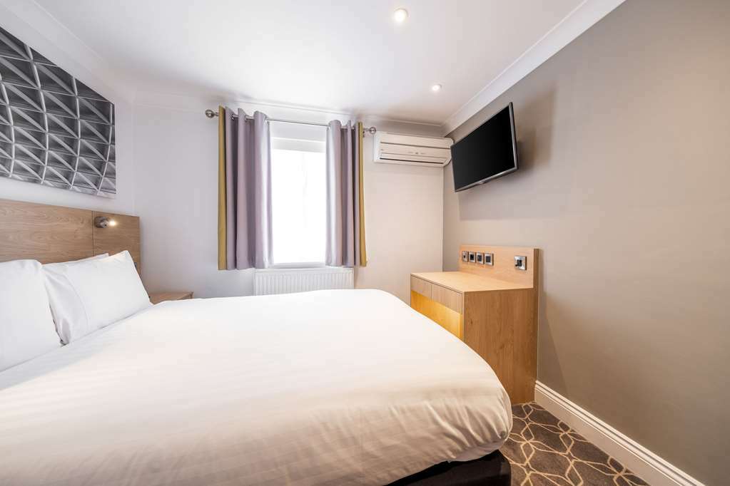 Comfort Inn & Suites Kings Cross St. Pancras London Room photo