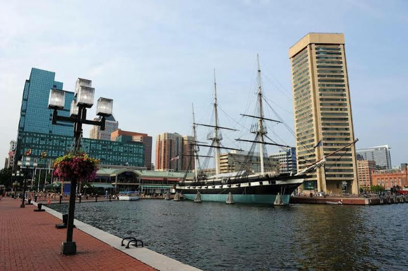 Radisson Hotel Baltimore Downtown-Inner Harbor Exterior photo