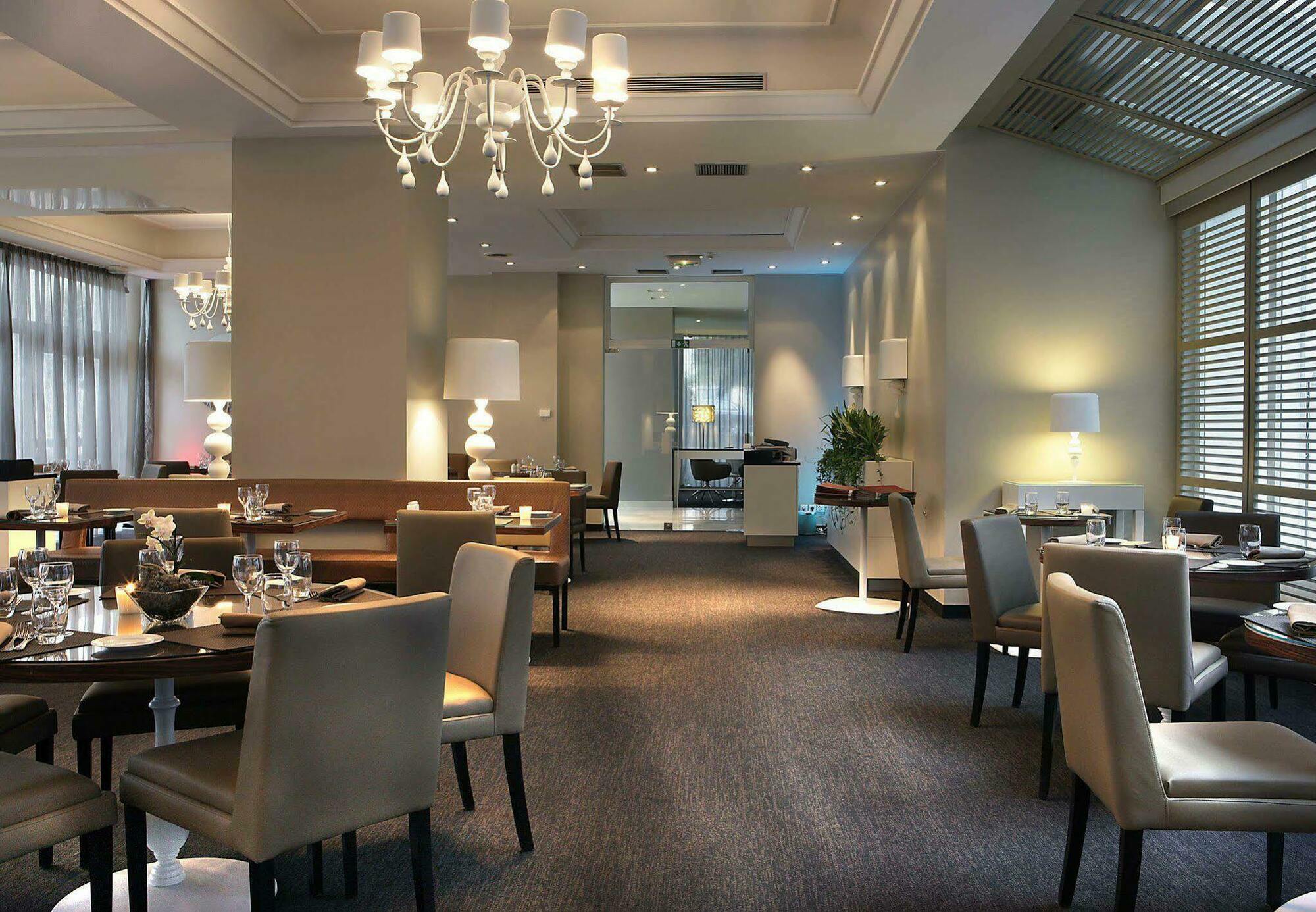 Ac Hotel By Marriott Ambassadeur Antibes - Juan Les Pins Restaurant photo