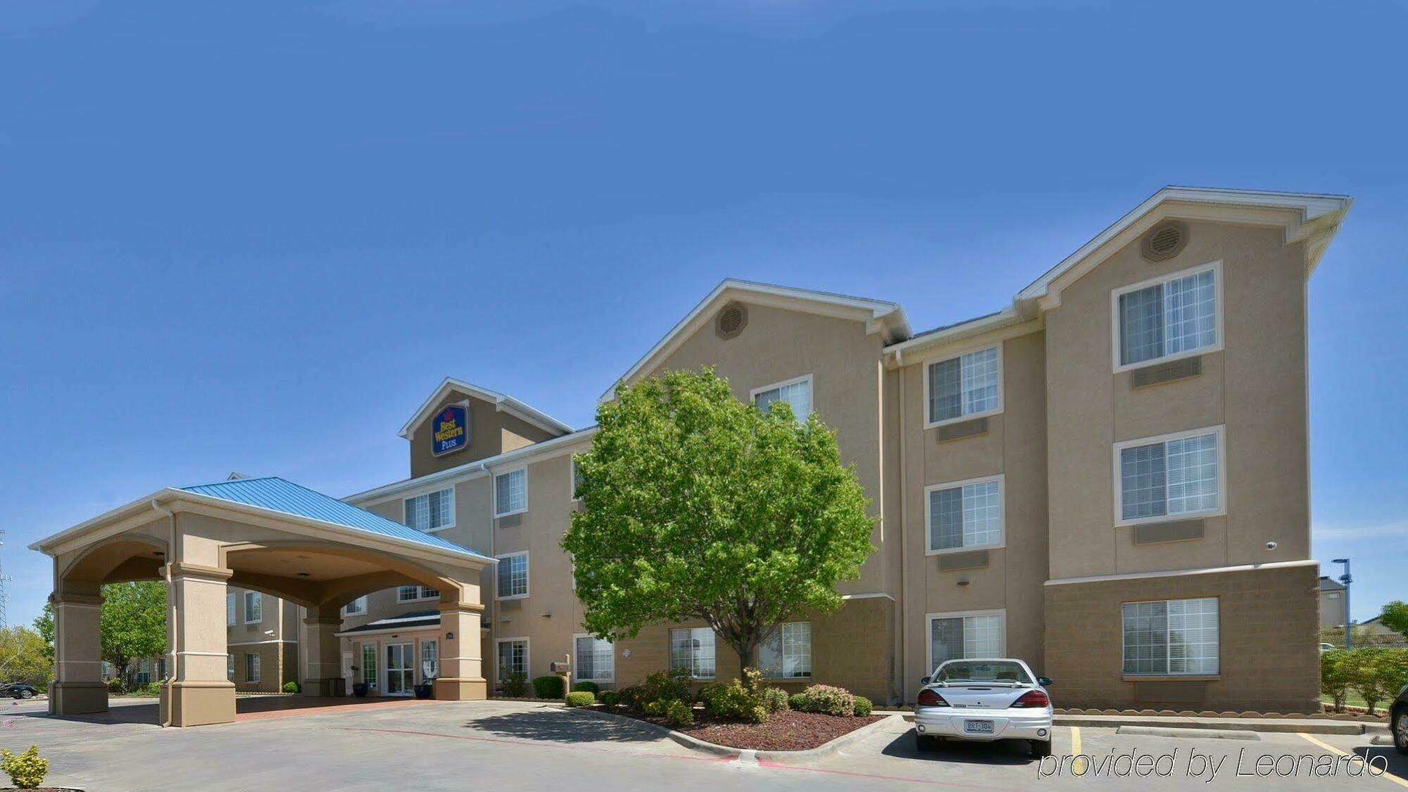 Best Western Plus Cutting Horse Inn & Suites Weatherford Exterior photo