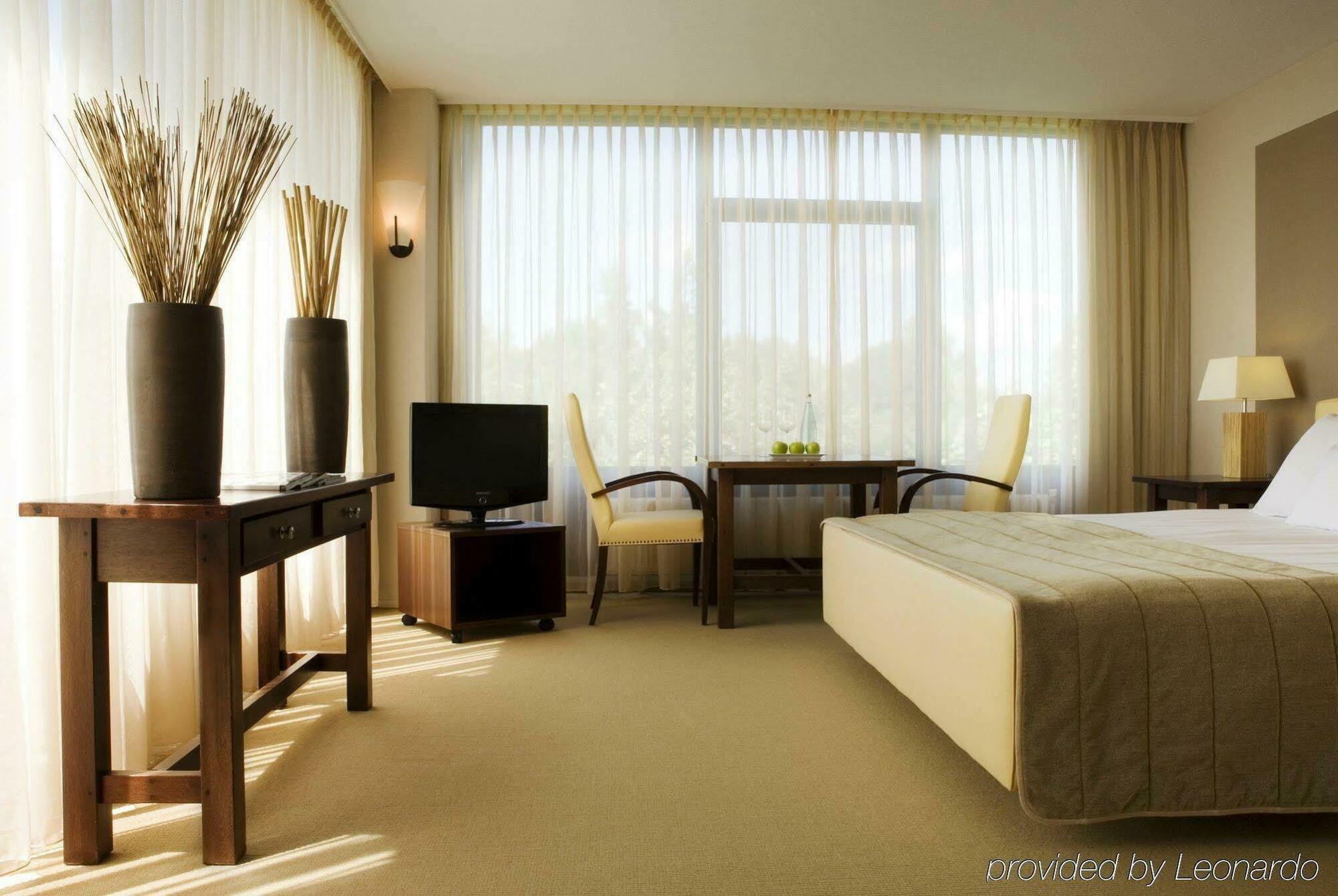 Hampshire Hotel - Newport Huizen Room photo